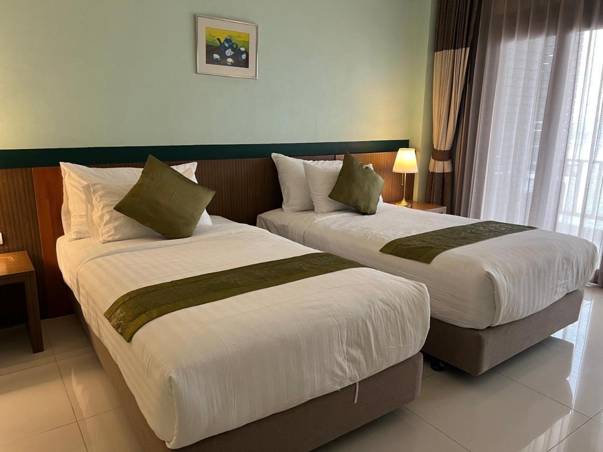 Siam Triangle Hotel Chiang Sean Chiang Saen Exterior photo