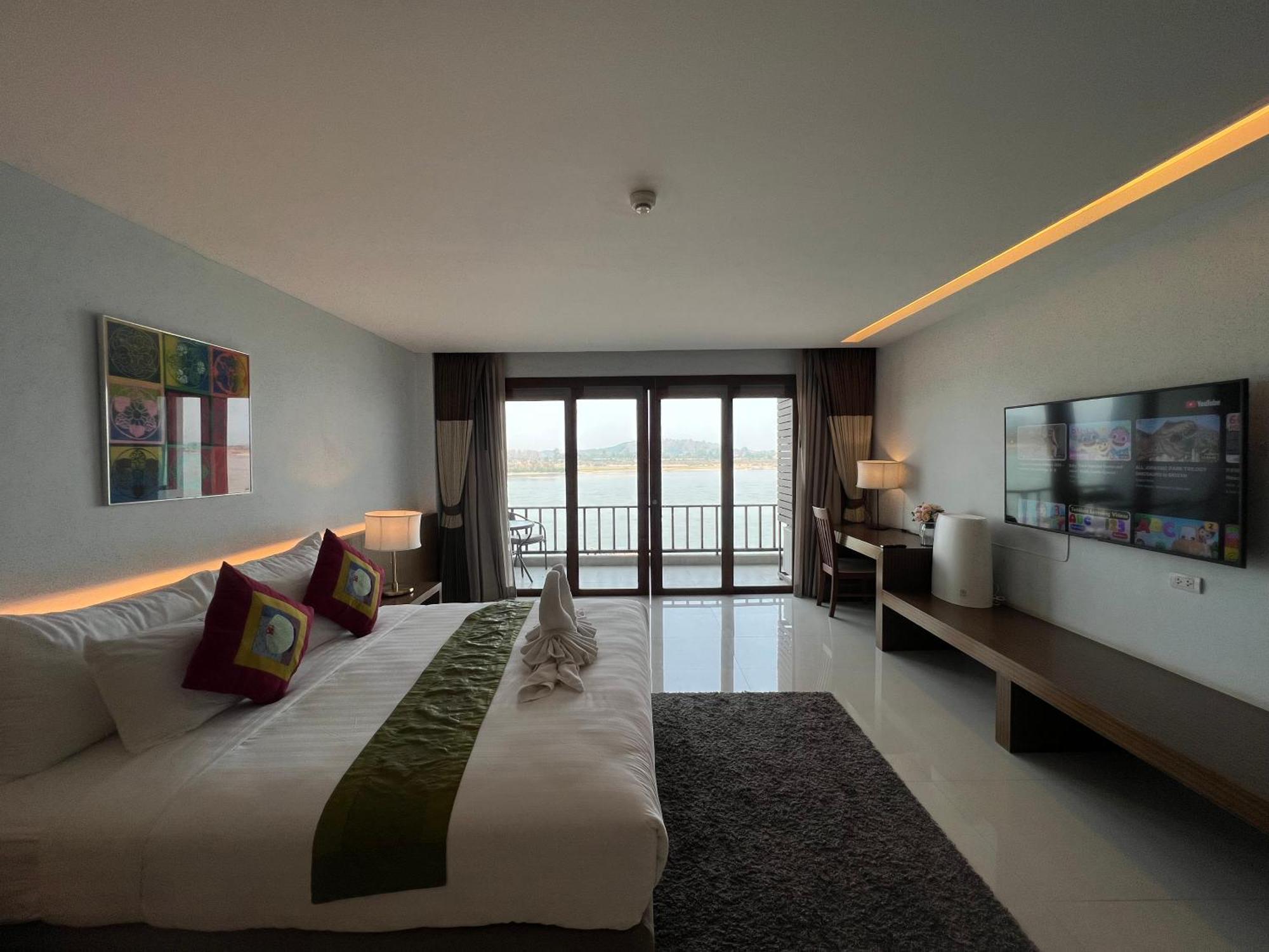 Siam Triangle Hotel Chiang Sean Chiang Saen Exterior photo