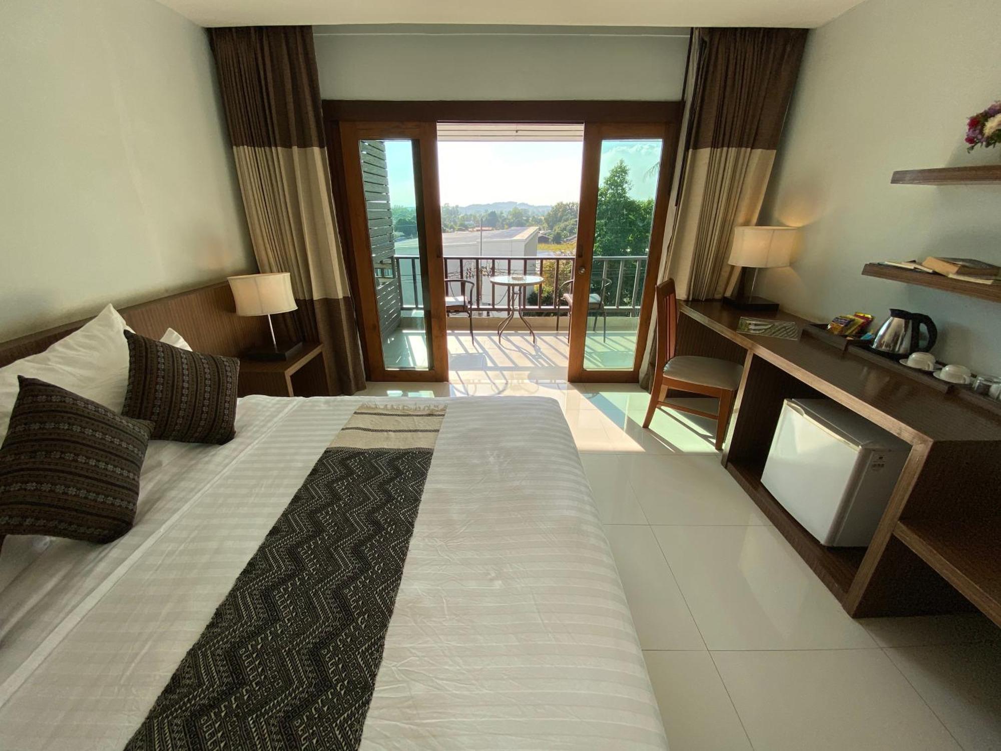 Siam Triangle Hotel Chiang Sean Chiang Saen Exterior photo