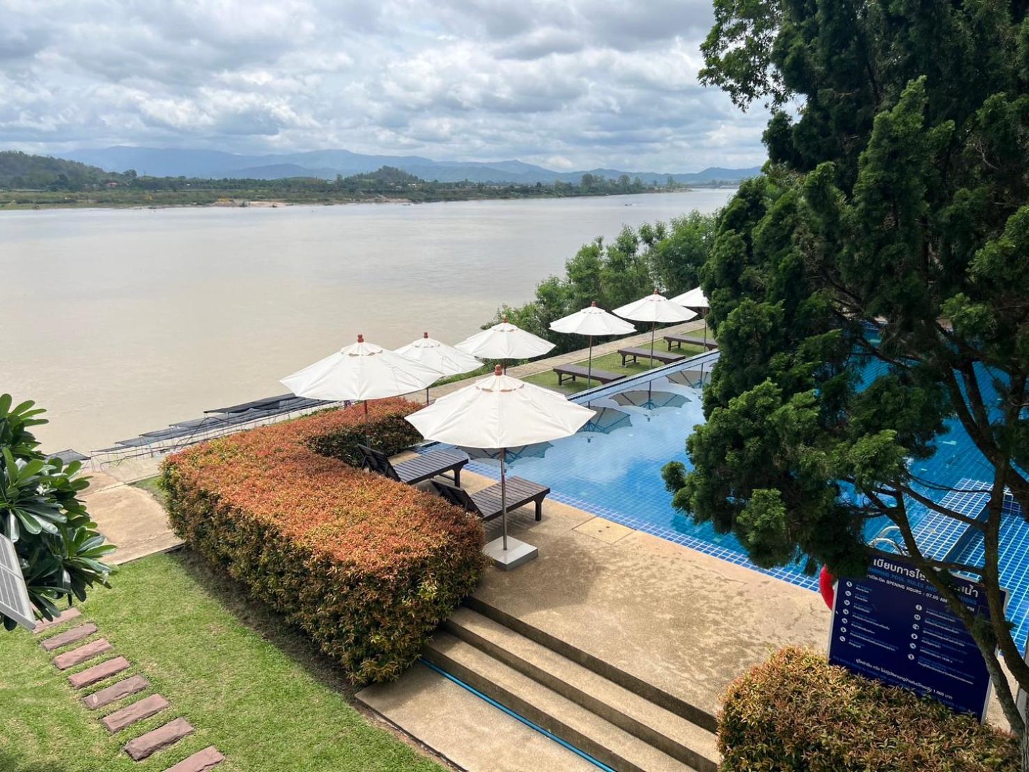 Siam Triangle Hotel Chiang Sean Chiang Saen Exterior photo